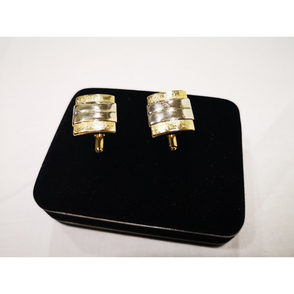 Μανικετόκουμπα